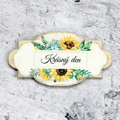 "Krásný den" sign - white with patina