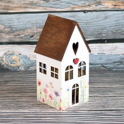 Small lantern with flowers