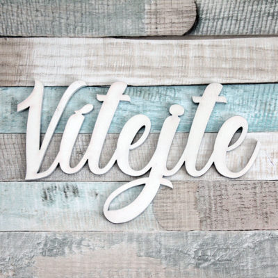 Nápis Vítejte - bílý